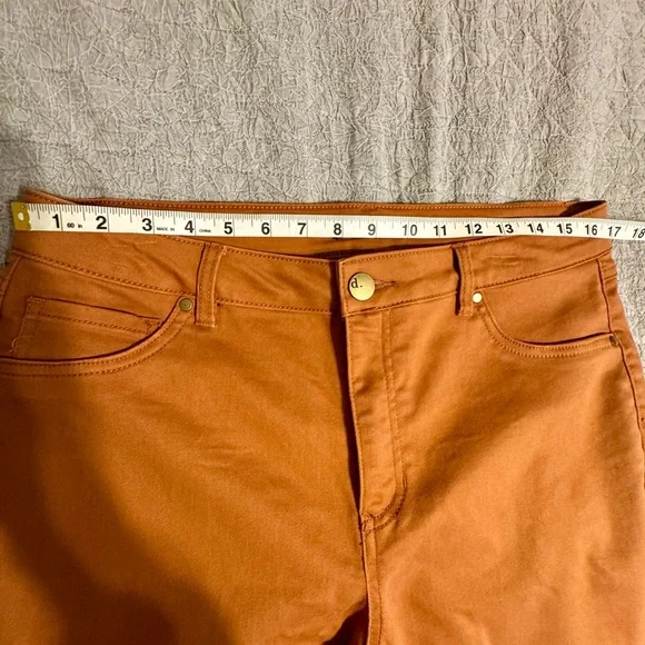 d.jeans Women’s Jeans, Size 14 - Picture 5 of 7